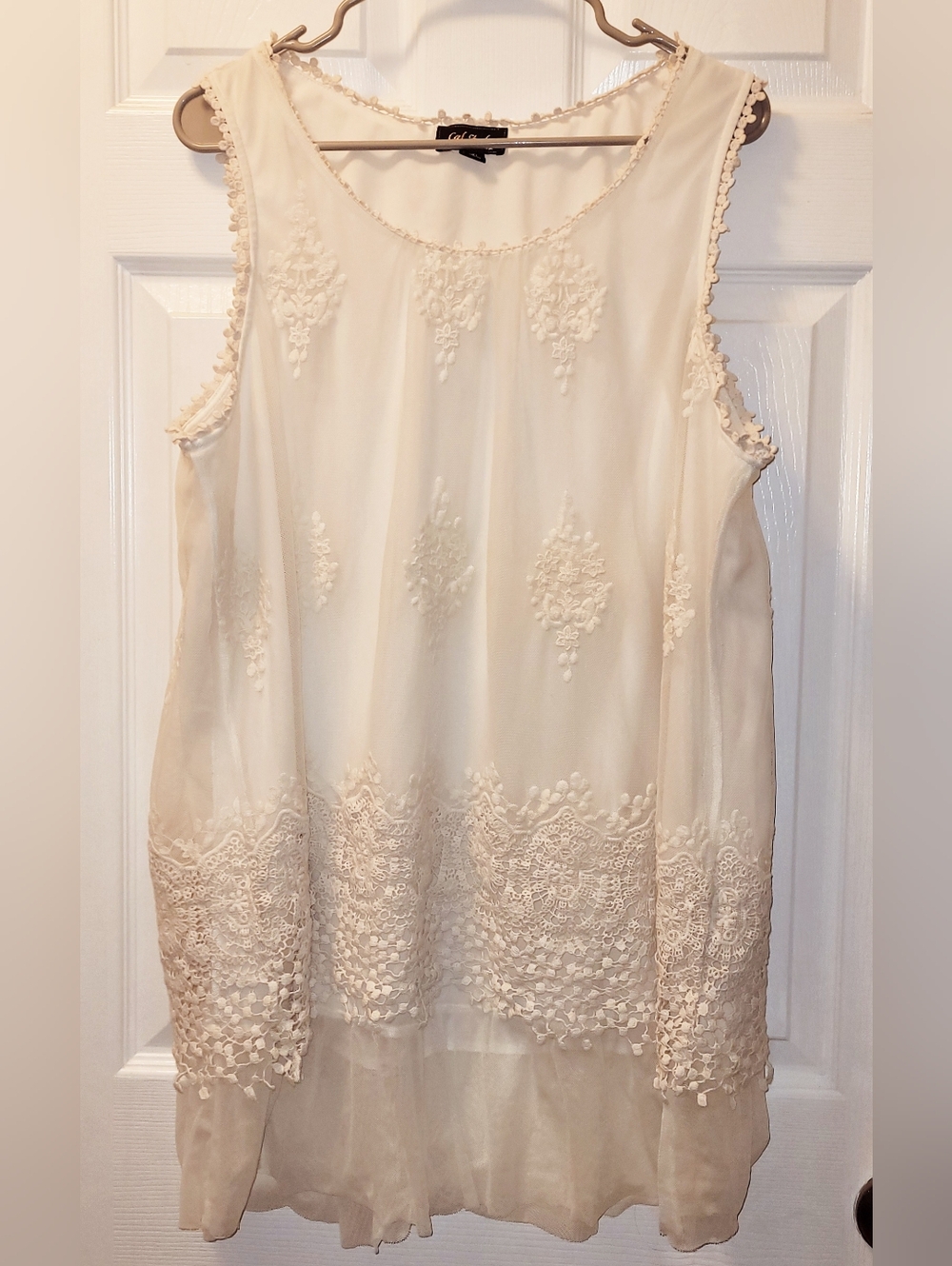 Cream Embroidered Sleeveless Tank Top